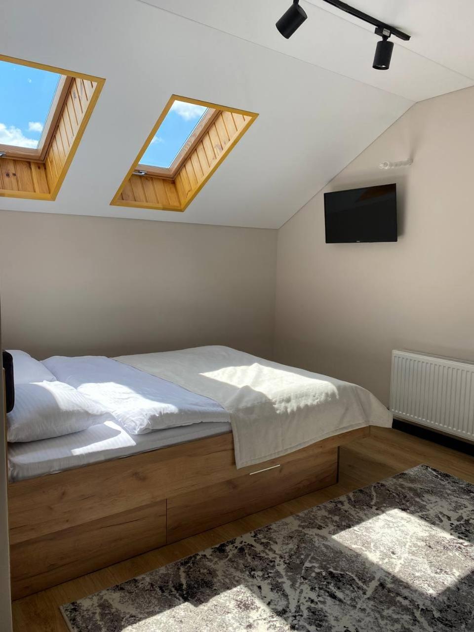 Discovery Garden Apartments Khmelʼnytsʼkyy Eksteriør bilde